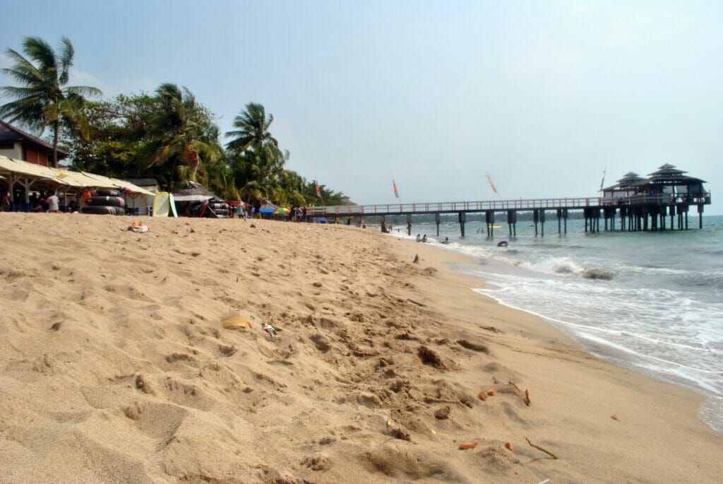 Pantai Sambolo Anyer