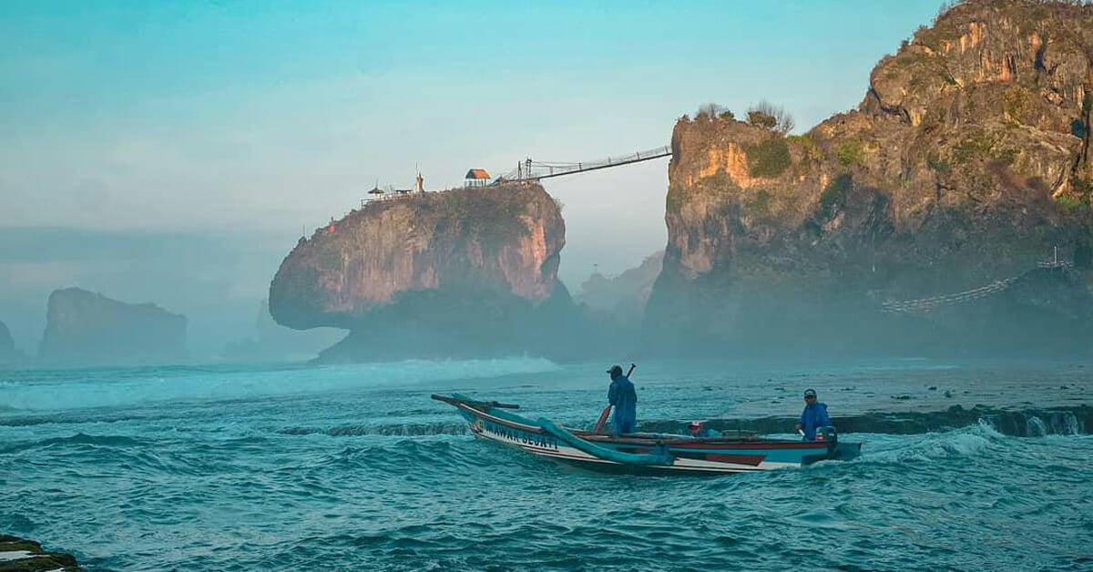 wisata pantai Gunung Kidul