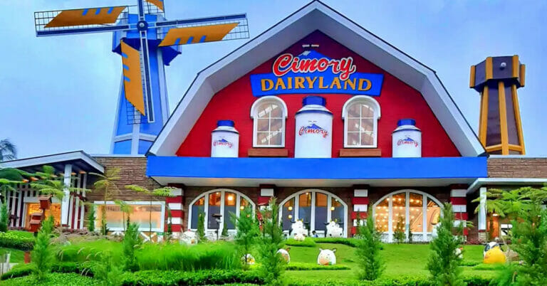 cimory dairyland & Resto Prigen